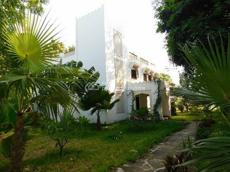 4 Bedroom House on Half Acre Touching, Hr-547, Mtwapa, Kilifi, House for Rent