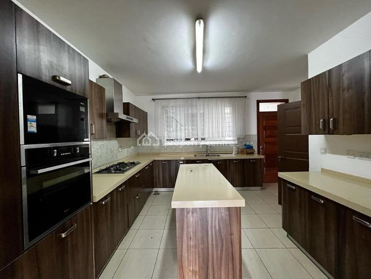 Luxury 5 Bedroom All Ensuite in Gated Community, Lavington, Nairobi, House for Rent