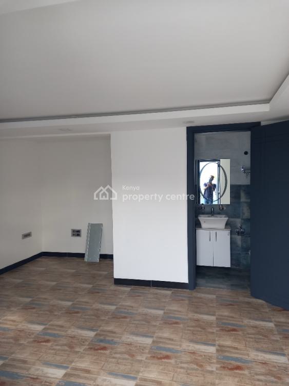 For Sale Ultramodern 5 Bedrooms Villa With Open Rooftop Terrace