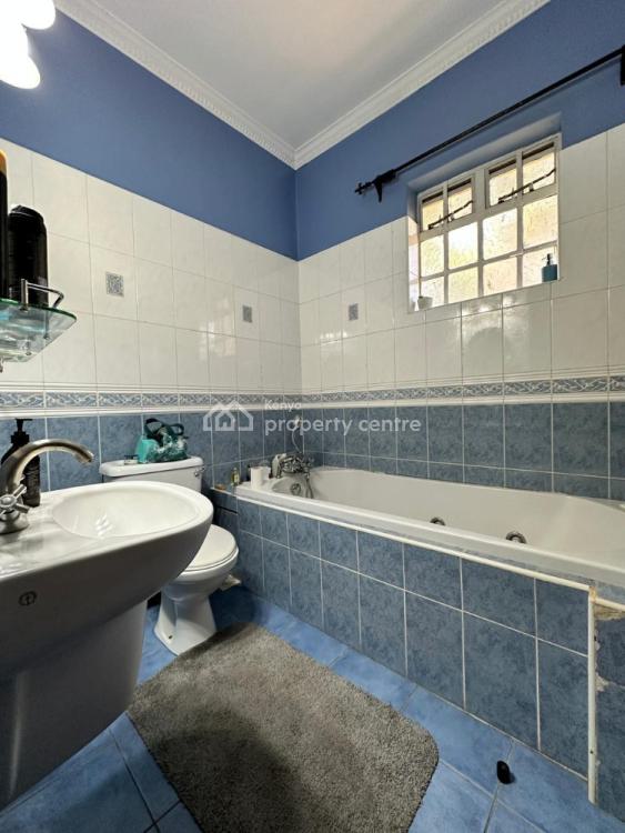 Luxurious 4 Bedroom All Ensuite Townhouse with Dsq, Lavington, Nairobi, House for Rent