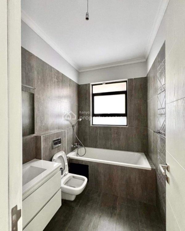 Luxurious 4 Bedrooms Villas, Runda, Westlands, Nairobi, Townhouse for Rent