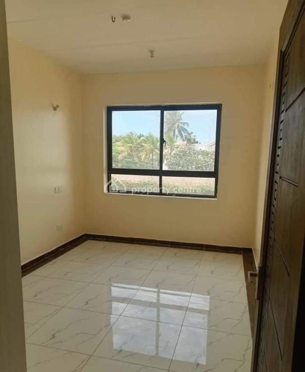 Newly Built Spacious 1 Bedroom Second Row From The Beach, Nyali, Mombasa, Apartment for Sale