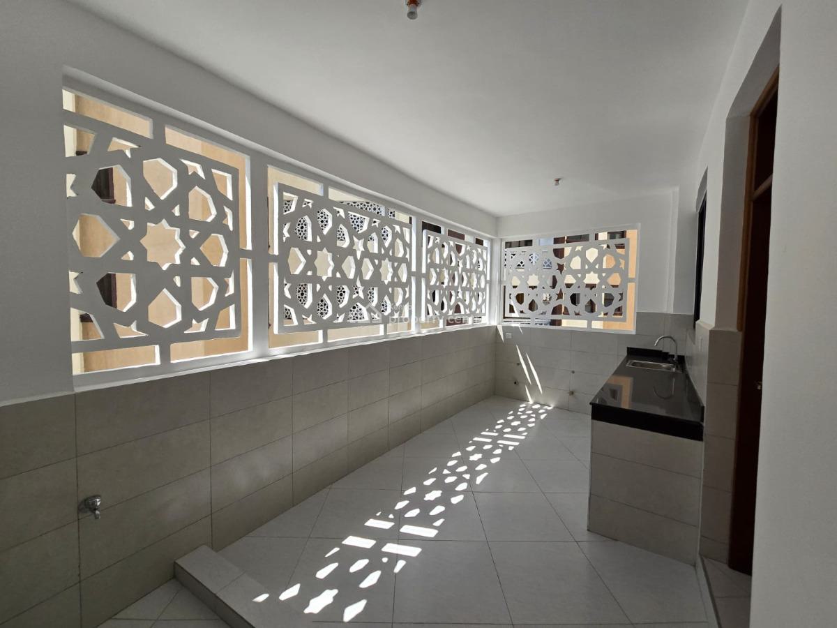 Jumeirah  Palms  3 Bedrooms All En Suite  Private Beach Access, Nyali Road, Nyali, Mombasa, Apartment for Sale