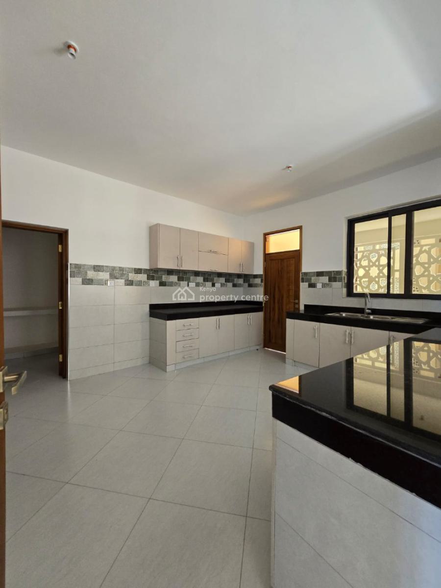 Jumeirah  Palms  3 Bedrooms All En Suite  Private Beach Access, Nyali Road, Nyali, Mombasa, Apartment for Sale