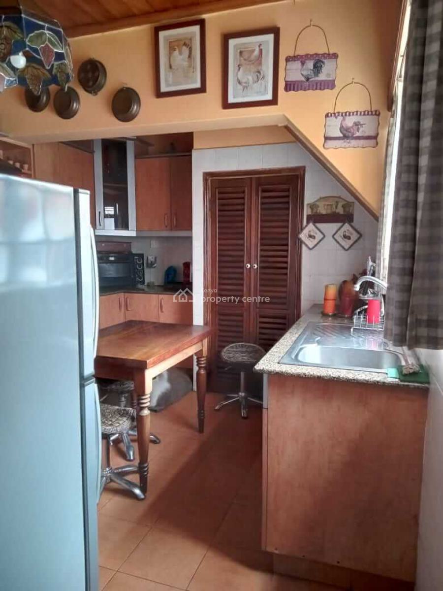 2 Bedrooms Top-floor Apartment with Balcony, Riara Road, Lavington, Nairobi, Apartment for Sale