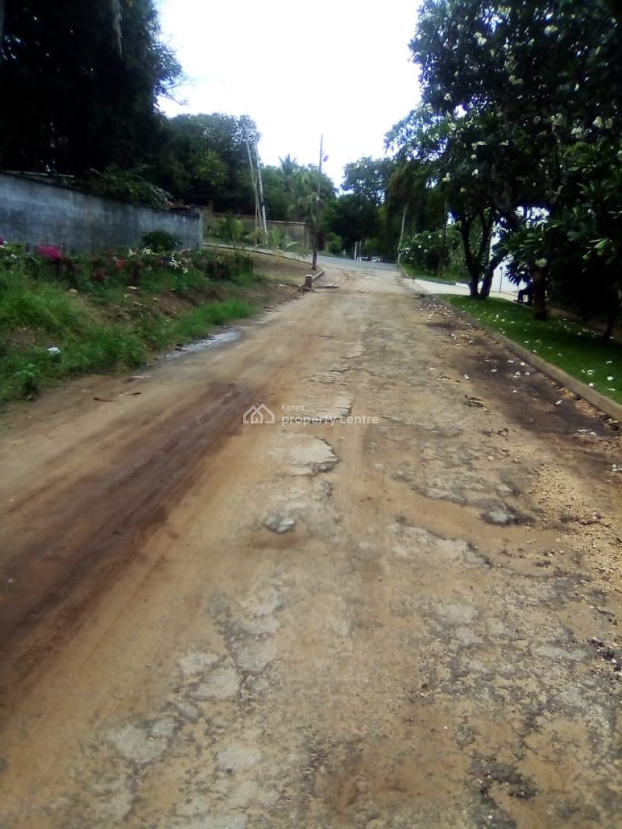 2 Beach Plots and Its Deed Plan, 2.3 Acres, Nyali, Mombasa, Mixed-use Land for Sale