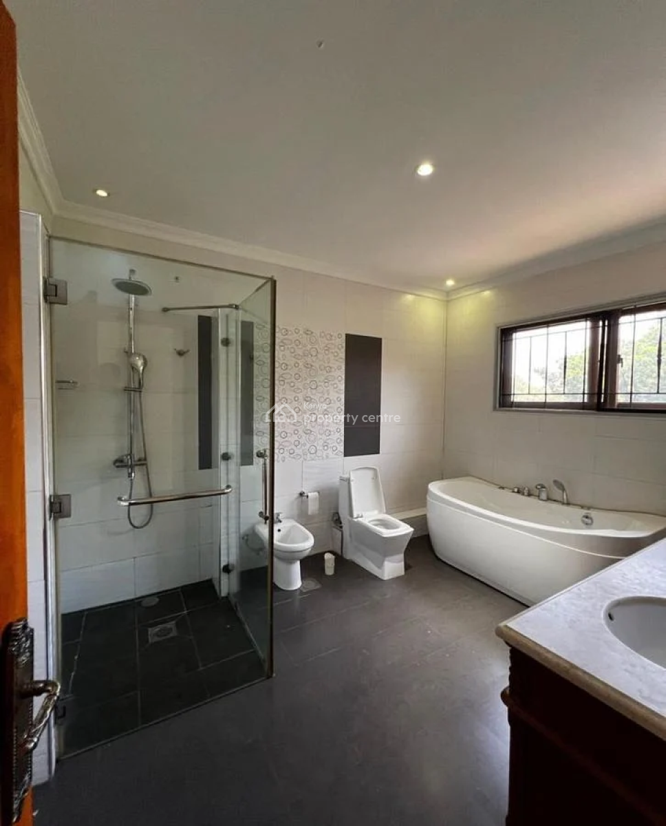 Modern 5 Bedroom Townhouse with Dsq in Lavington, Lavington, Nairobi, House for Rent