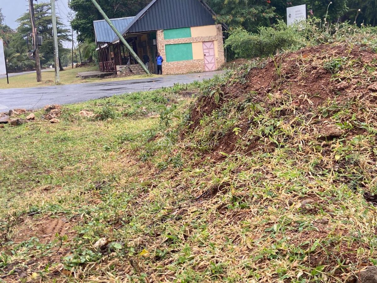 Prime Residential / Commercial Plot Near The Beach, Bofa Road, Bofa, Sokoni, Kilifi, Mixed-use Land for Sale