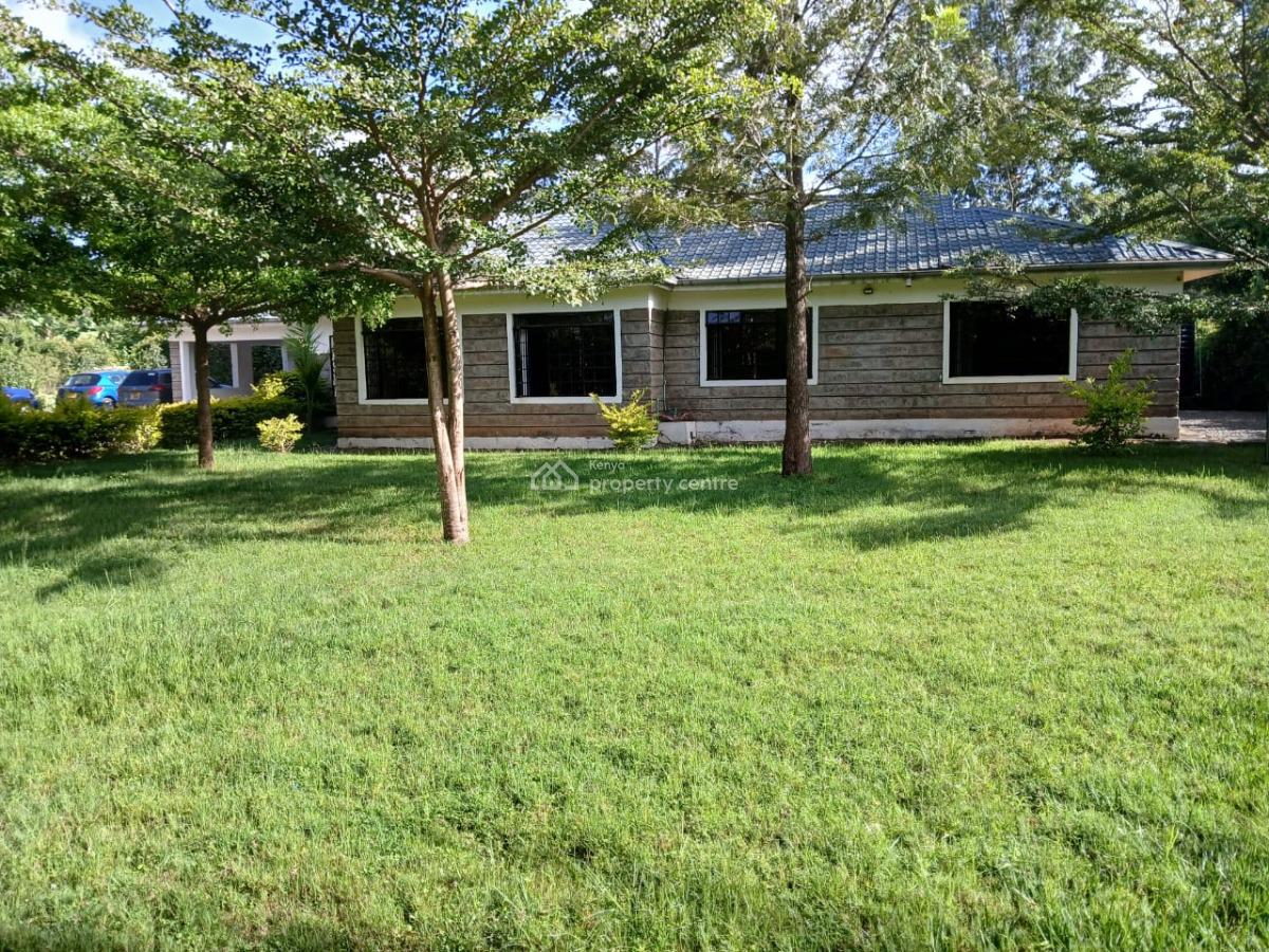 Charming 4-bedroom Standalone Bungalow with a Large Garden, Karen, Nairobi, Detached Bungalow for Rent