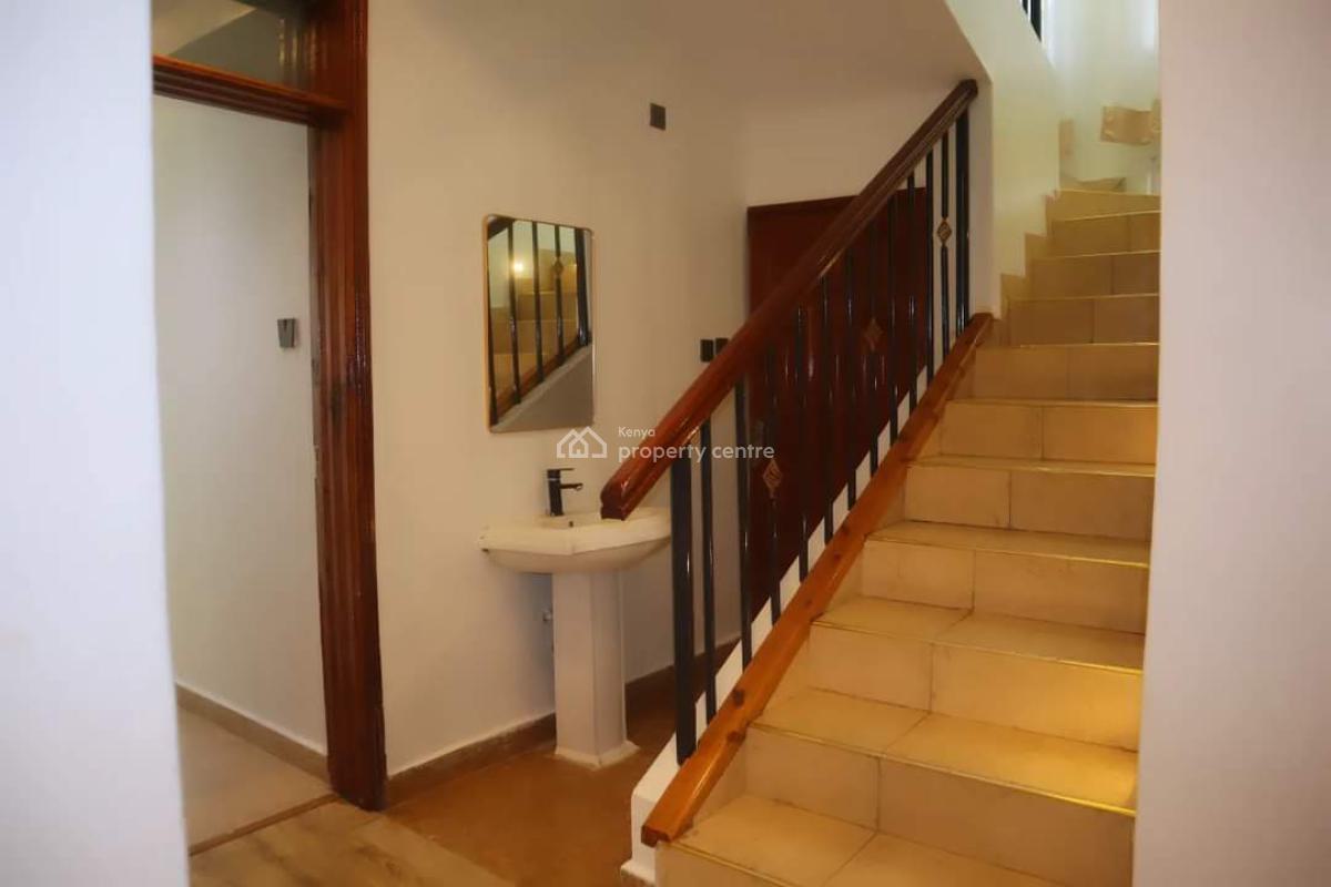 Modern 4 Bedroom Maisonette All Ensuite Plus Dsq on 50by80 in Ruiru., 800m 0ff Eastern Bypass Past Green Spot Gardens, Ruiru, Kiambu, House for Sale