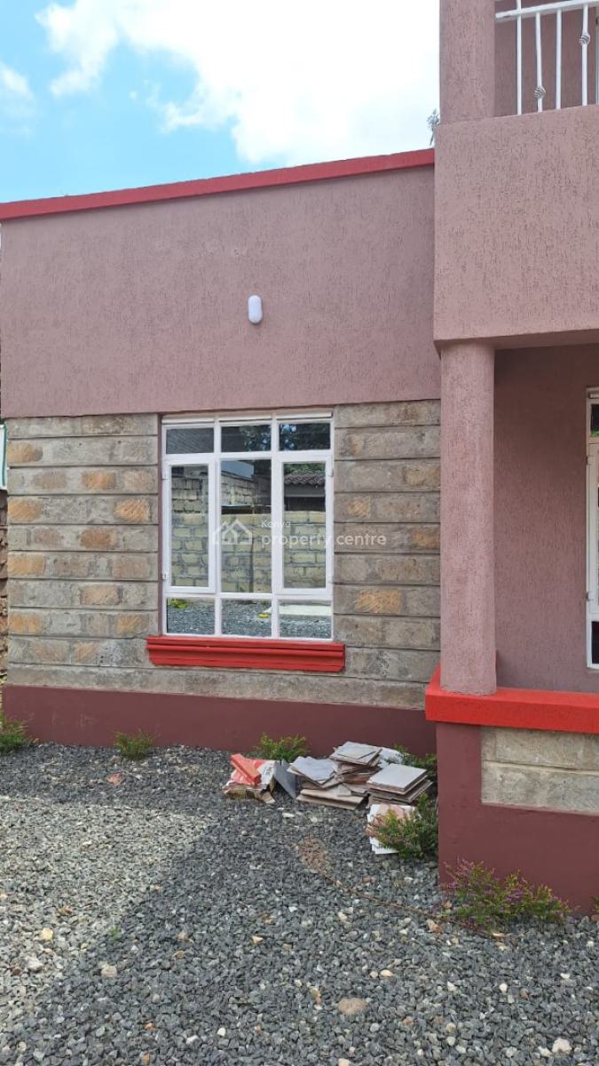New 3bedroom Flatroof Maisonette with Dsq on Eighth in Nkoroi, Rongai., 500 Meters From The Tarmac Road, Ongata Rongai, Kajiado, House for Sale