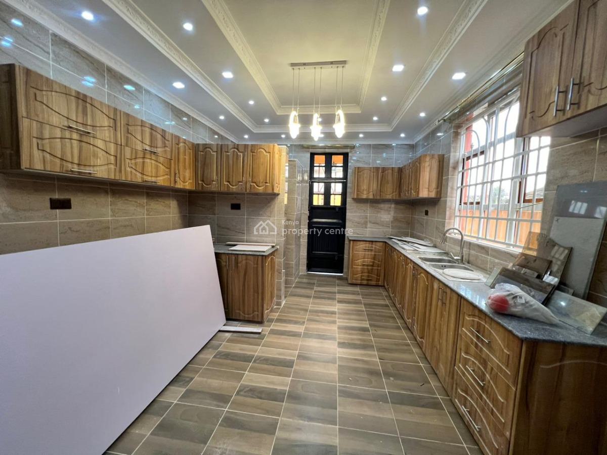 5bedroom Maisonette All Ensuite with Dsq on 40by80 in Membley Ruiru, Ruiru, Kiambu, House for Sale