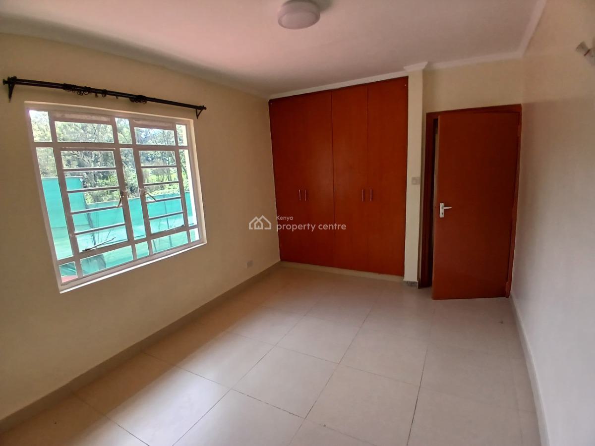 Four-bedroom Mansion in Tree Lane Road, Karen**:, Tree Lane, Karen, Nairobi, Townhouse for Rent