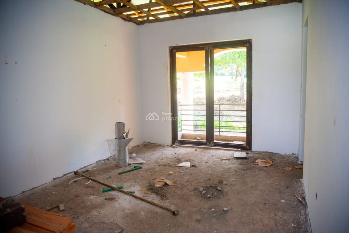 6 Bedroom House Migaa Golf Estate Kiambu  Features; Modern Mediterran, Kiambu Riabai, Riabai, Kiambu, Townhouse for Sale