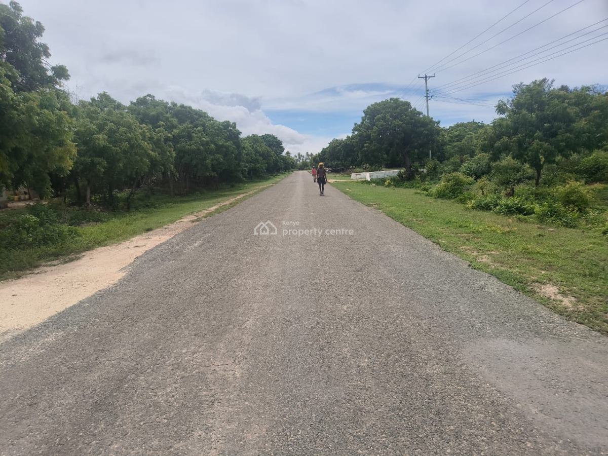 2 Acres Vacant Beach Front Property, Bofa Road, Bofa Beach, Sokoni, Kilifi, Mixed-use Land for Sale