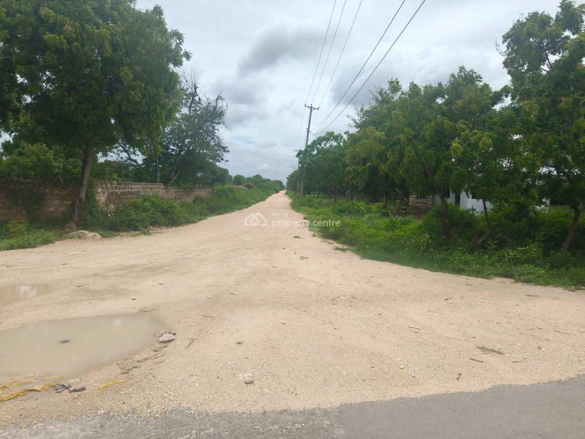 2 Acres Vacant Beach Front Property, Bofa Road, Bofa Beach, Sokoni, Kilifi, Mixed-use Land for Sale