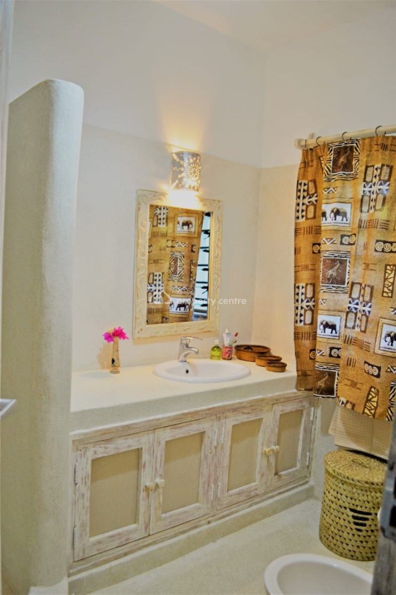 6 Bedrooms Sitting on a Half Acre 45m, Watamu, Watamu, Kilifi, Townhouse for Sale