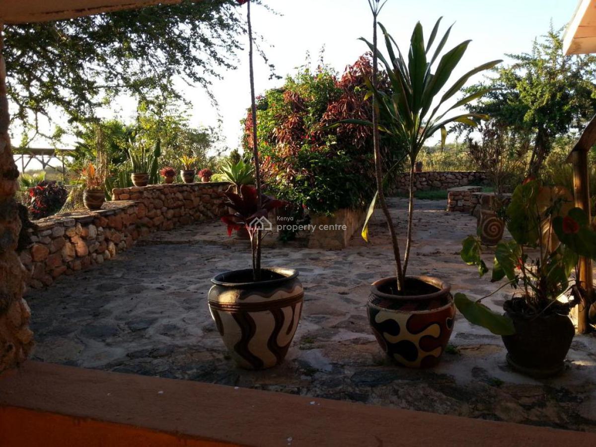 Maasai Echo Lodge Resort Hotel on a 55acre Land, Kajiado Town, Kitengela, Kajiado, Hotel / Guest House for Sale