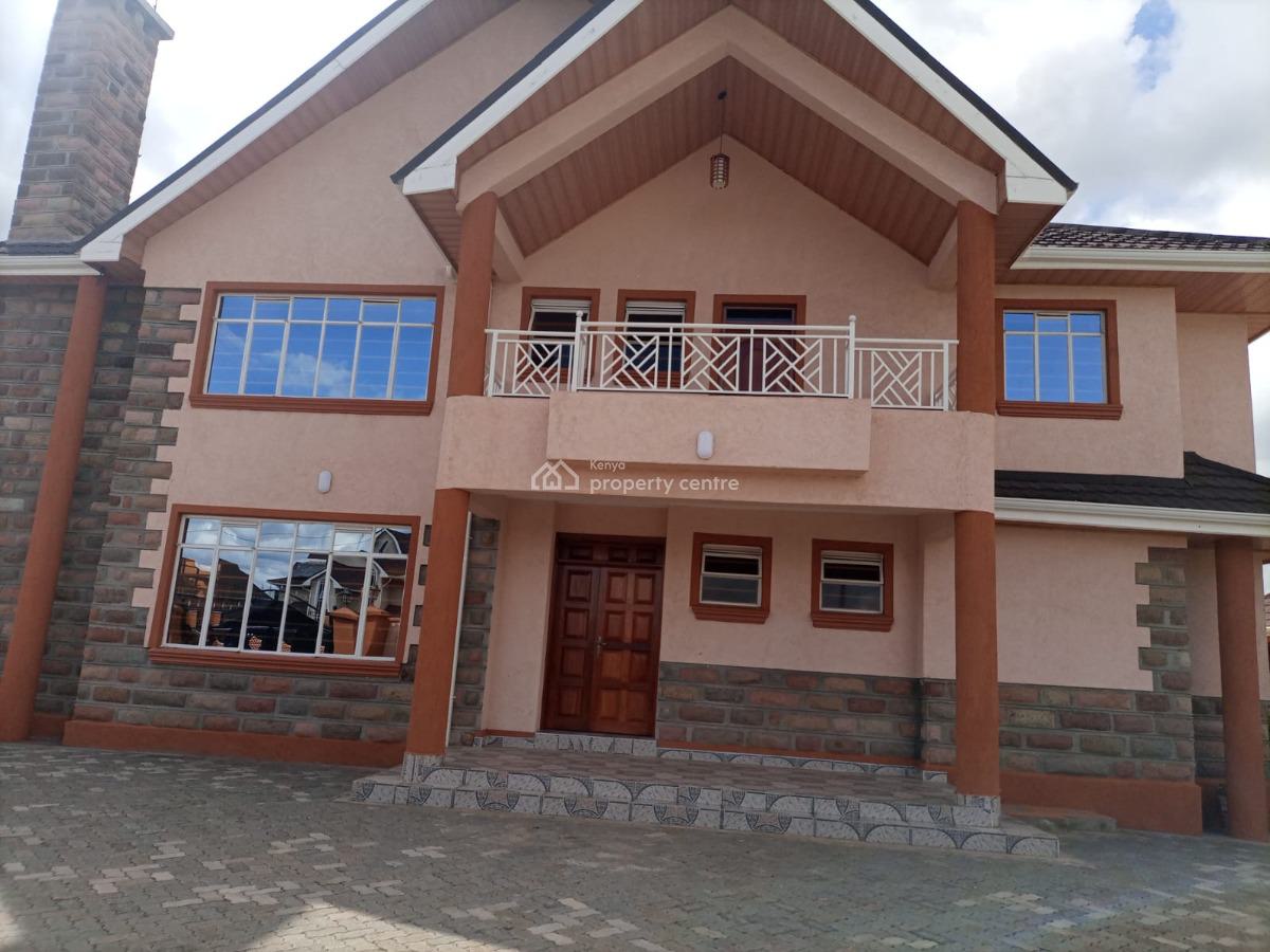 5 Bedrooms House, All Ensuite in a Gated Estate, Ruiru, Kiambu, Townhouse for Sale