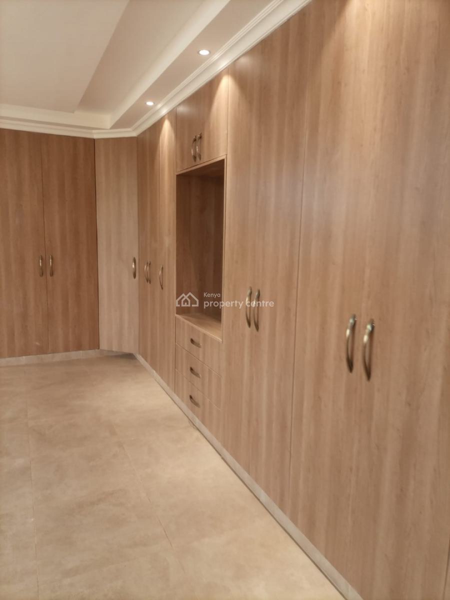 5 Bedrooms House, All Ensuite in a Gated Estate, Ruiru, Kiambu, Townhouse for Sale