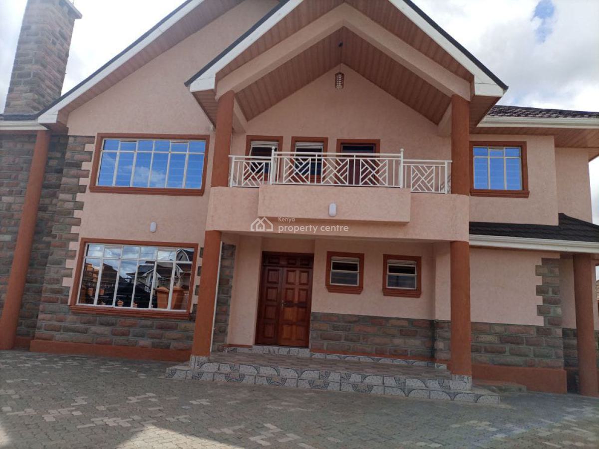 5 Bedrooms House, All Ensuite in a Gated Estate, Ruiru, Kiambu, Townhouse for Sale