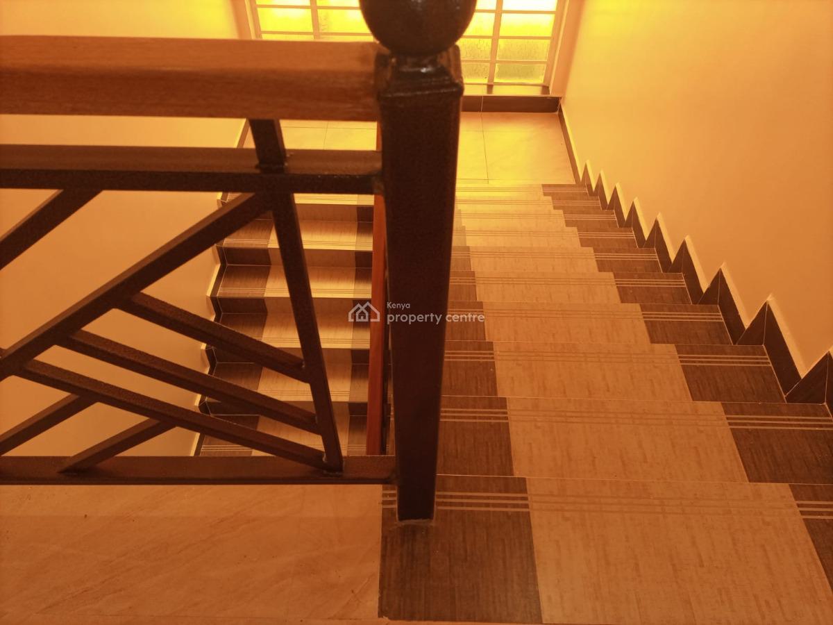 5 Bedrooms House, All Ensuite in a Gated Estate, Ruiru, Kiambu, Townhouse for Sale