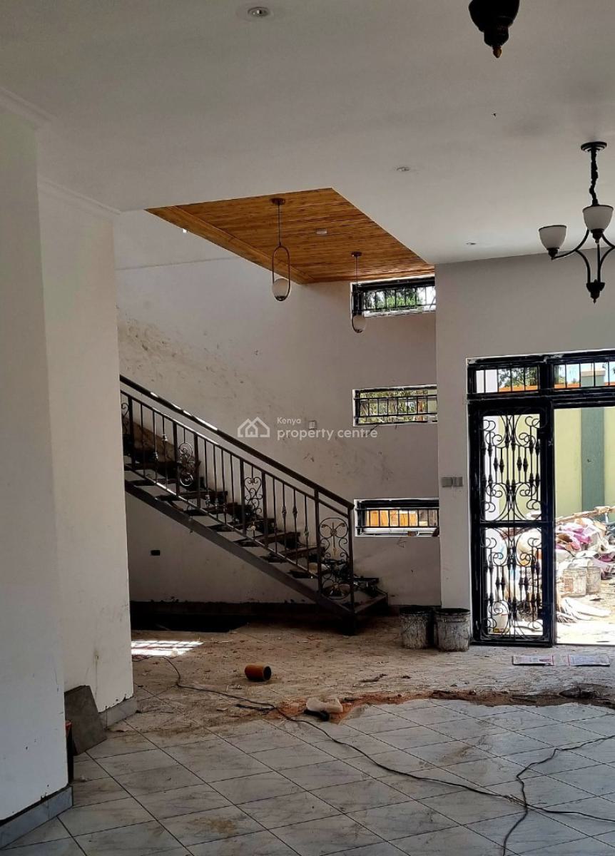 Beautiful 4bedroom Maisonette All Ensuite on 95by45 Plot in Kikuyu., Kikuyu, Kiambu, House for Sale