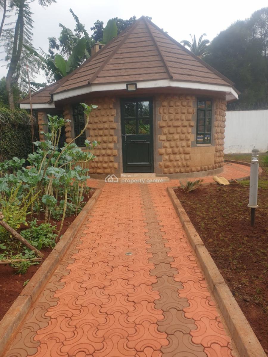 6 Bedroom House All Ensuite Plus Pool on Half Acre in Karen, Karen, Nairobi, House for Sale