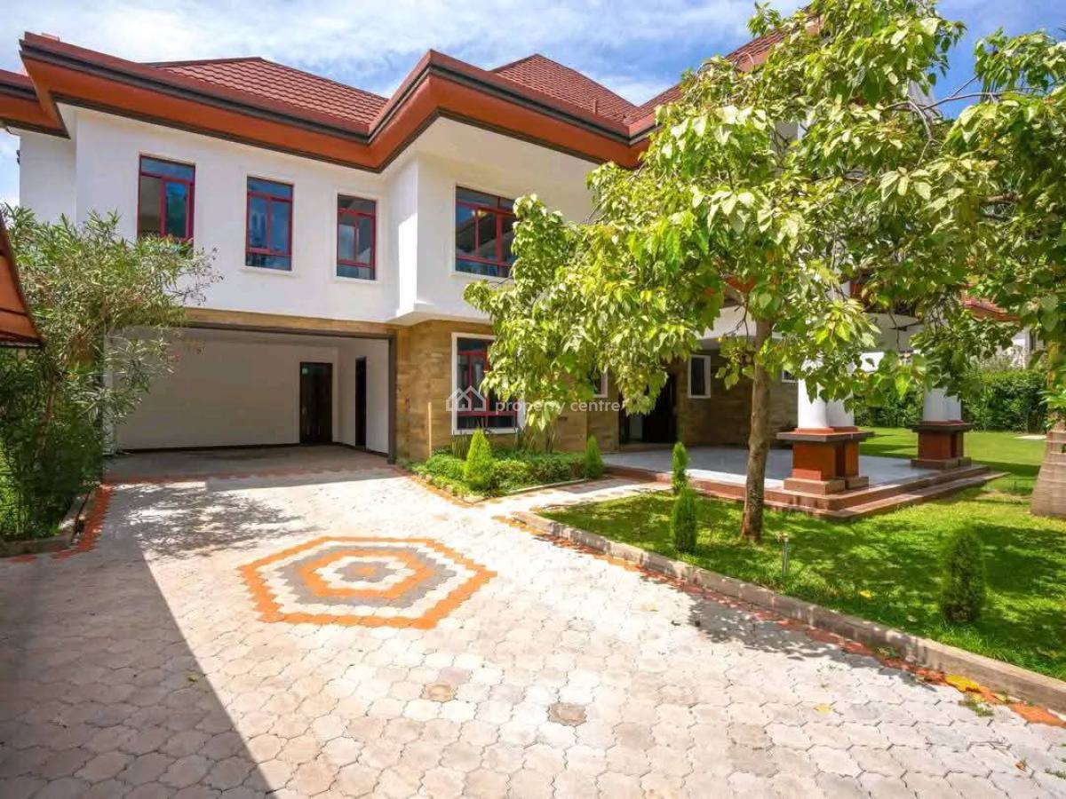 Beautiful 5 Bedroom House All Ensuite Plus Dsq in Karen, Karen, Nairobi, House for Sale