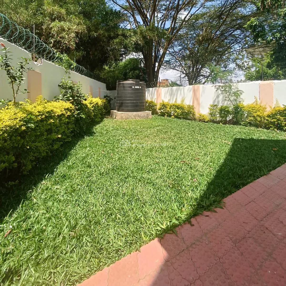 Elegant 5bedroom Townhouse All Ensuite Plus Dsq in Lavington., Lavington, Nairobi, House for Sale