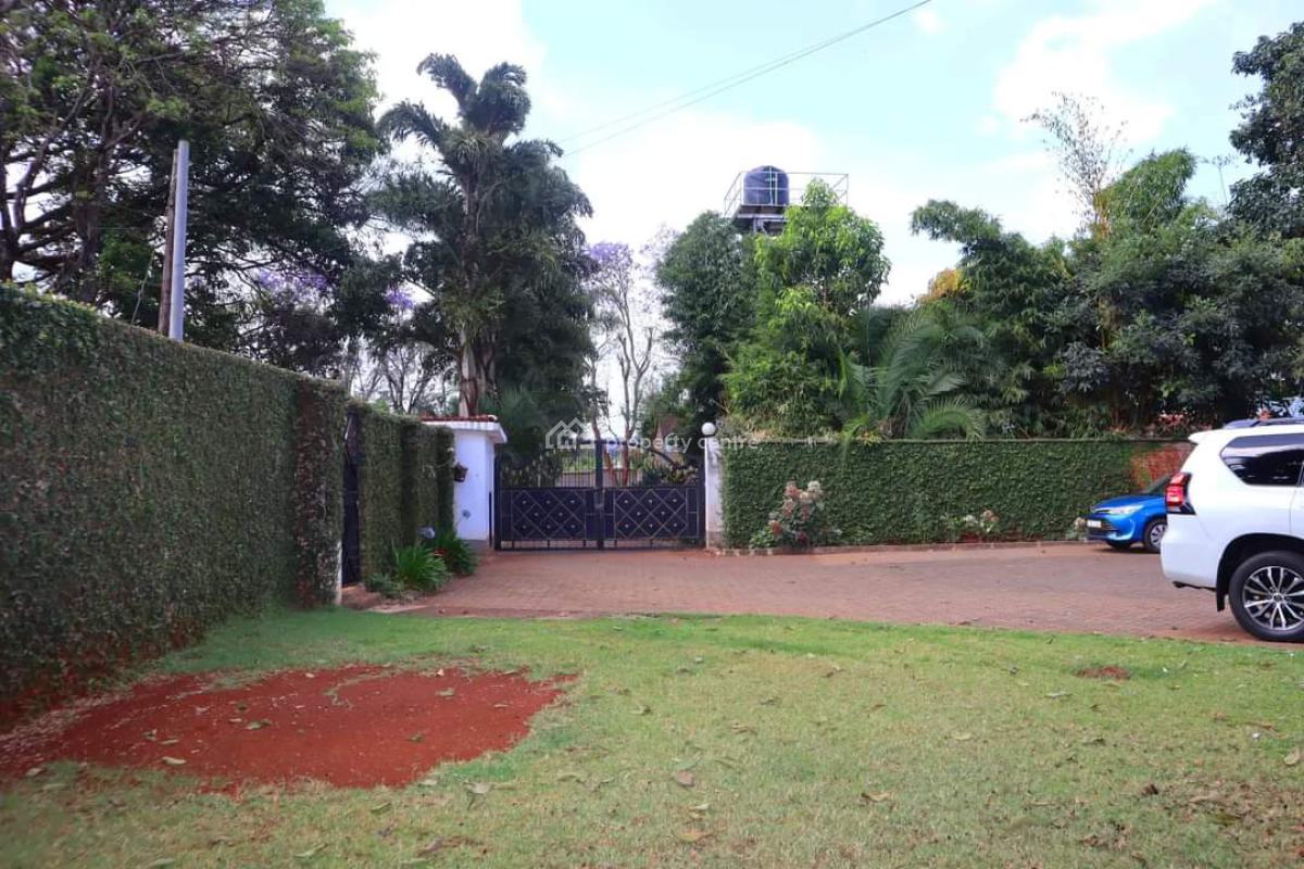 Exquisite 4 Bedroom House All Ensuite Plus Dsq on 0.49acres in Gigiri., Gigiri., Westlands, Nairobi, House for Sale