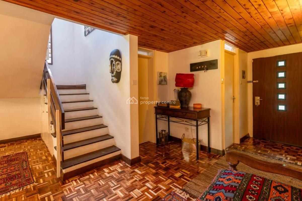 Exquisite 4 Bedroom House All Ensuite Plus Dsq on 0.49acres in Gigiri., Gigiri., Westlands, Nairobi, House for Sale