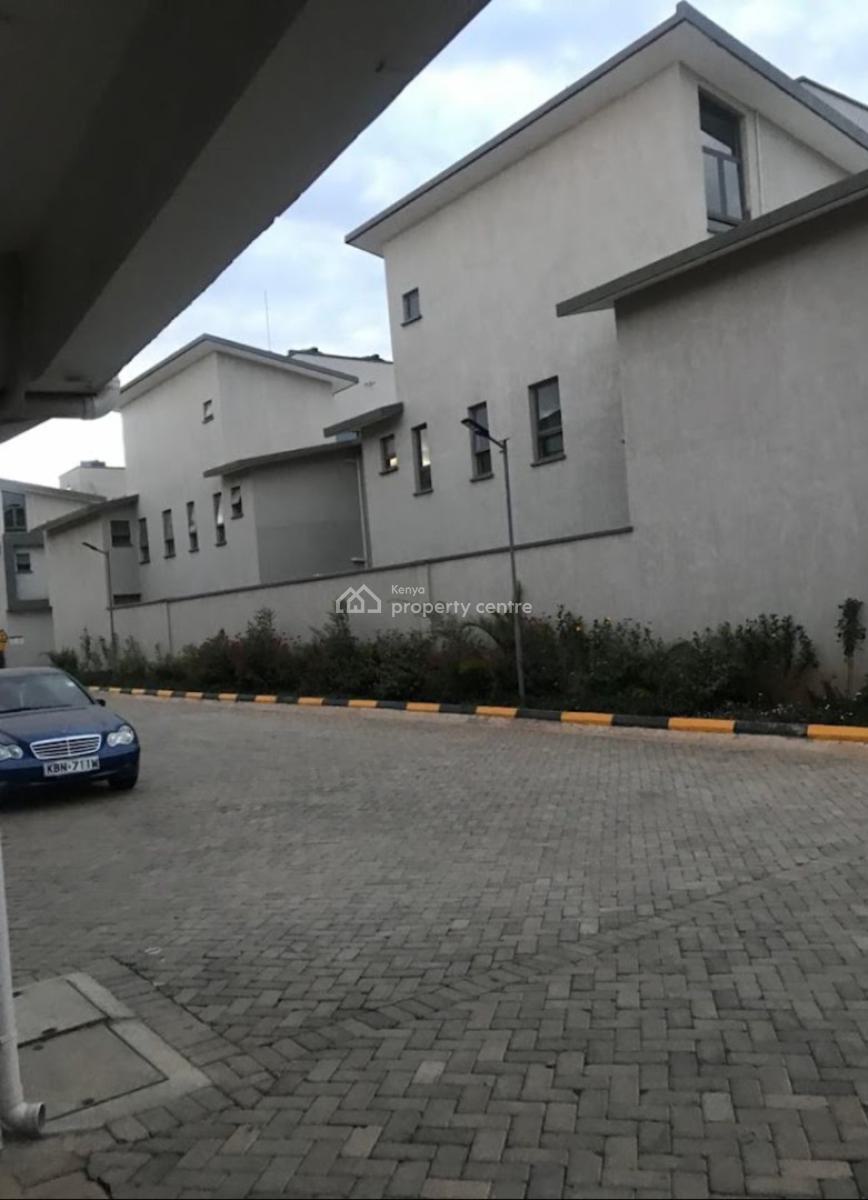 Beautiful 4 Bedroom Villa All Ensuite with Dsq in Syokimau., Syokimau/mulolongo, Machakos, House for Sale