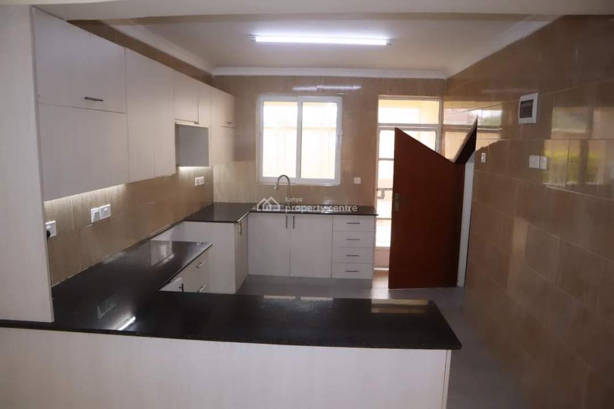 Beautiful 4 Bedroom Villa All Ensuite with Dsq in Syokimau., Syokimau/mulolongo, Machakos, House for Sale