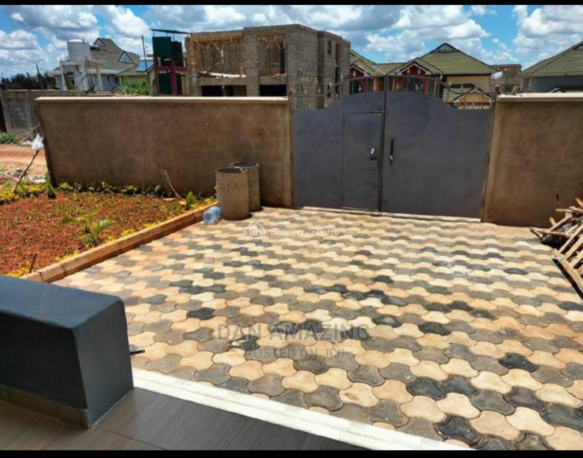 4 Bedroom Maisonette All Ensuite Plus Dsq on Eighth in Ruiru., Ruiru, Kiambu, House for Sale