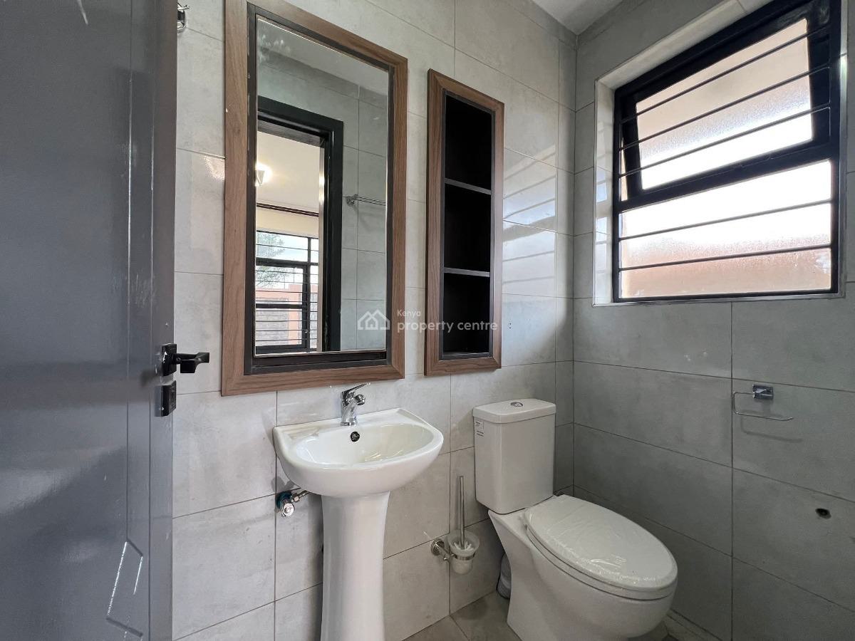 4bedroom Maisonette All Ensuite with Dsq on Eighth in Mugutha, Ruiru, Mugutha, Ruiru, Kiambu, House for Sale