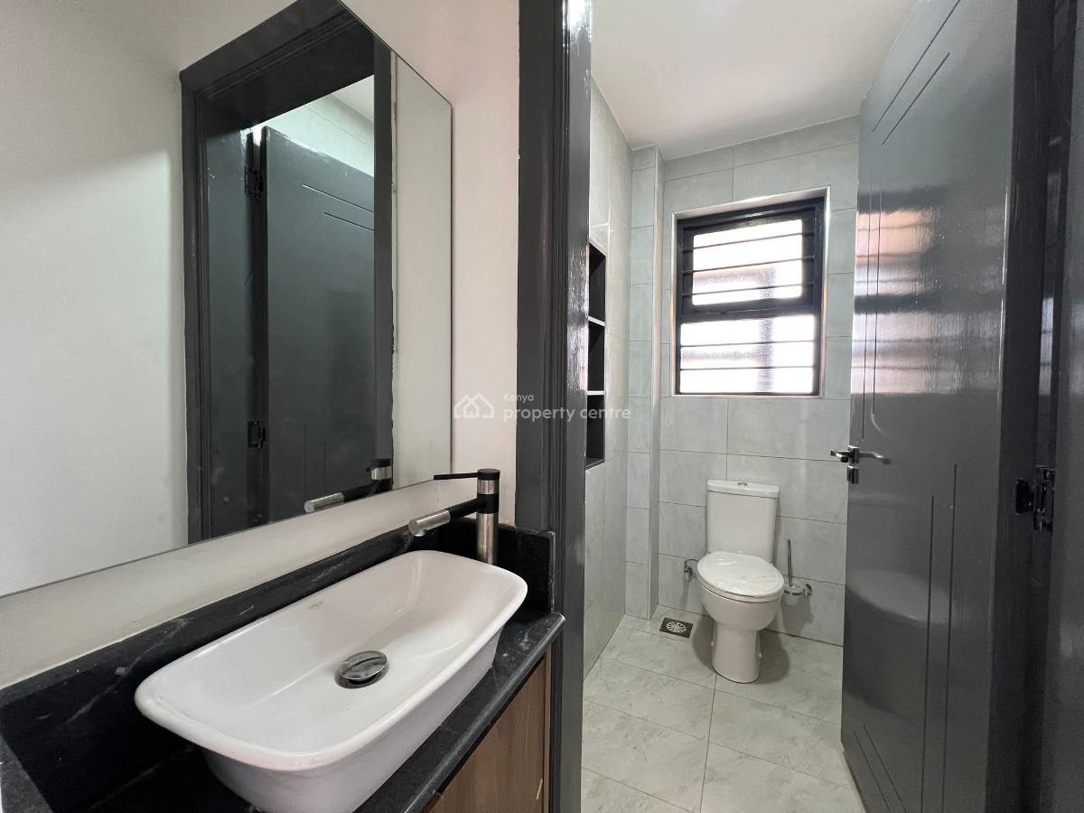 4bedroom Maisonette All Ensuite with Dsq on Eighth in Mugutha, Ruiru, Mugutha, Ruiru, Kiambu, House for Sale