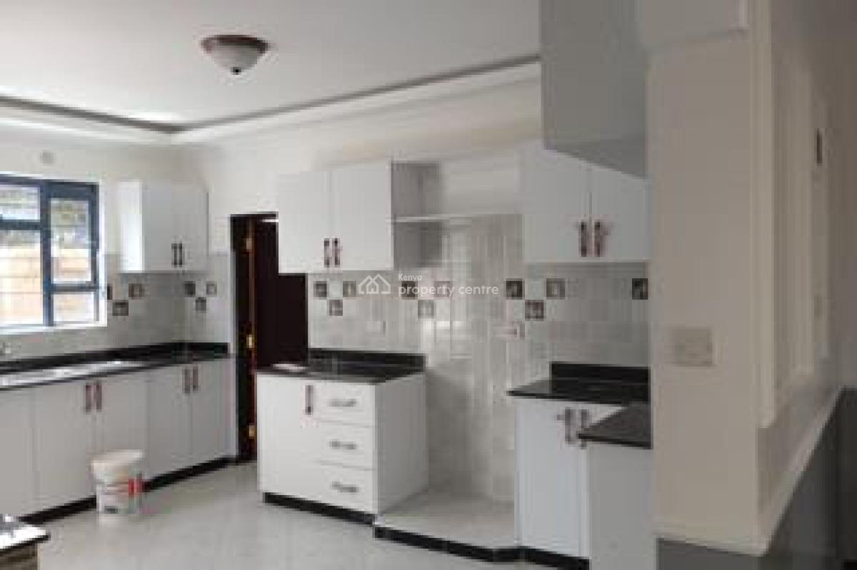 Newly Built 4bedroom Bungalow All Ensuite on Eighth in Ongata Rongai., Ongata Rongai, Kajiado, House for Sale