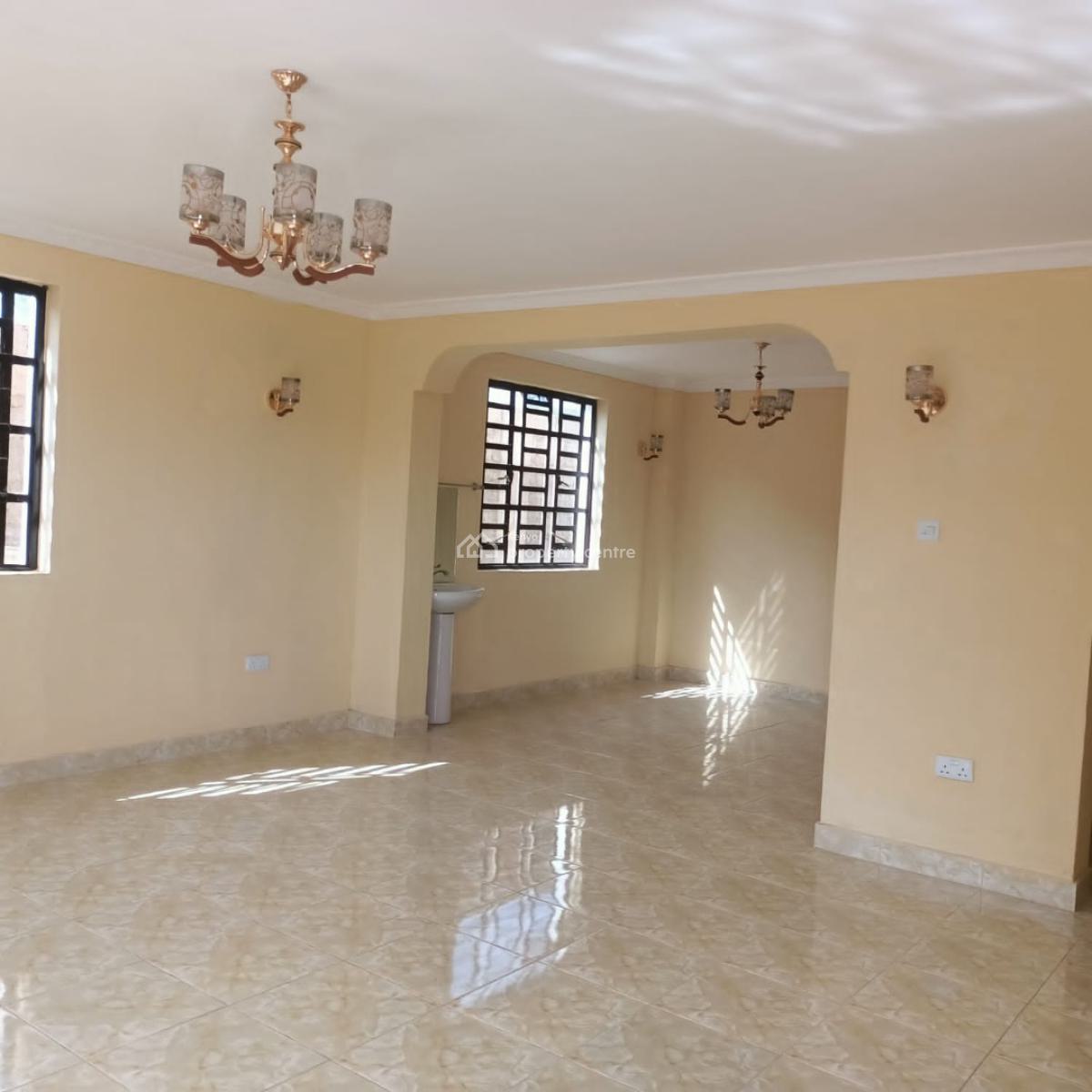 Spacious 4 Bedroom Maisonette on Quarter Acre with Study/dsq in Rongai, Ongata Rongai, Kajiado, House for Sale