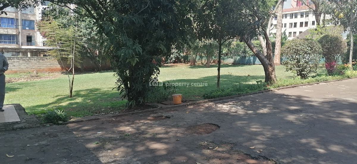 0.45 Acre Plot in Parklands, 5th Parklands Avenue, Parklands, Nairobi, Residential Land for Sale