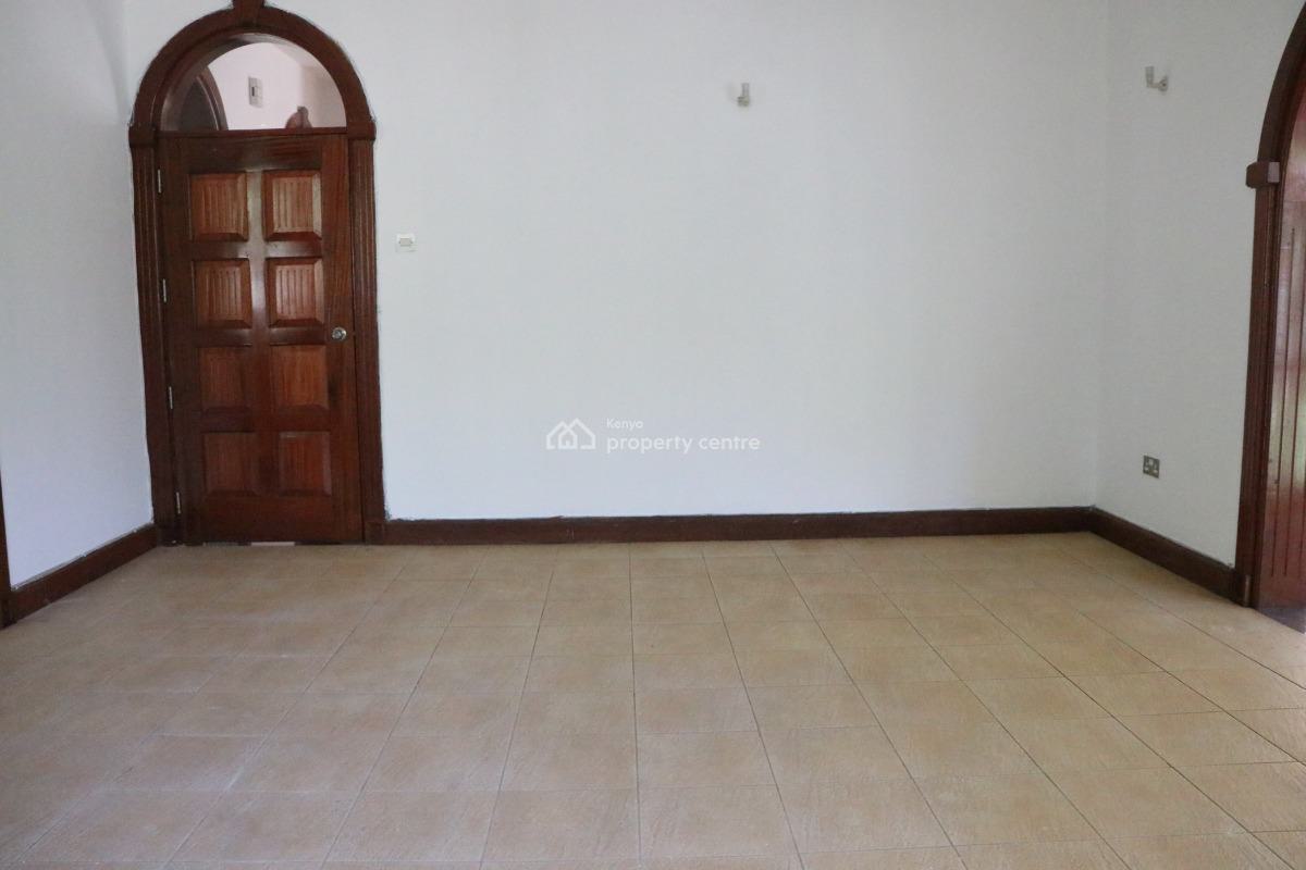 4 Bedroom Villa on Half Acre in Rosslyn, Rosslyn Lone Tree, Rosslyn, Westlands, Nairobi, Townhouse for Rent