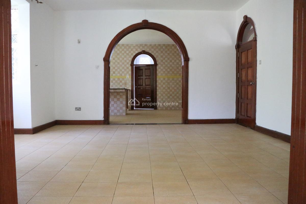 4 Bedroom Villa on Half Acre in Rosslyn, Rosslyn Lone Tree, Rosslyn, Westlands, Nairobi, Townhouse for Rent