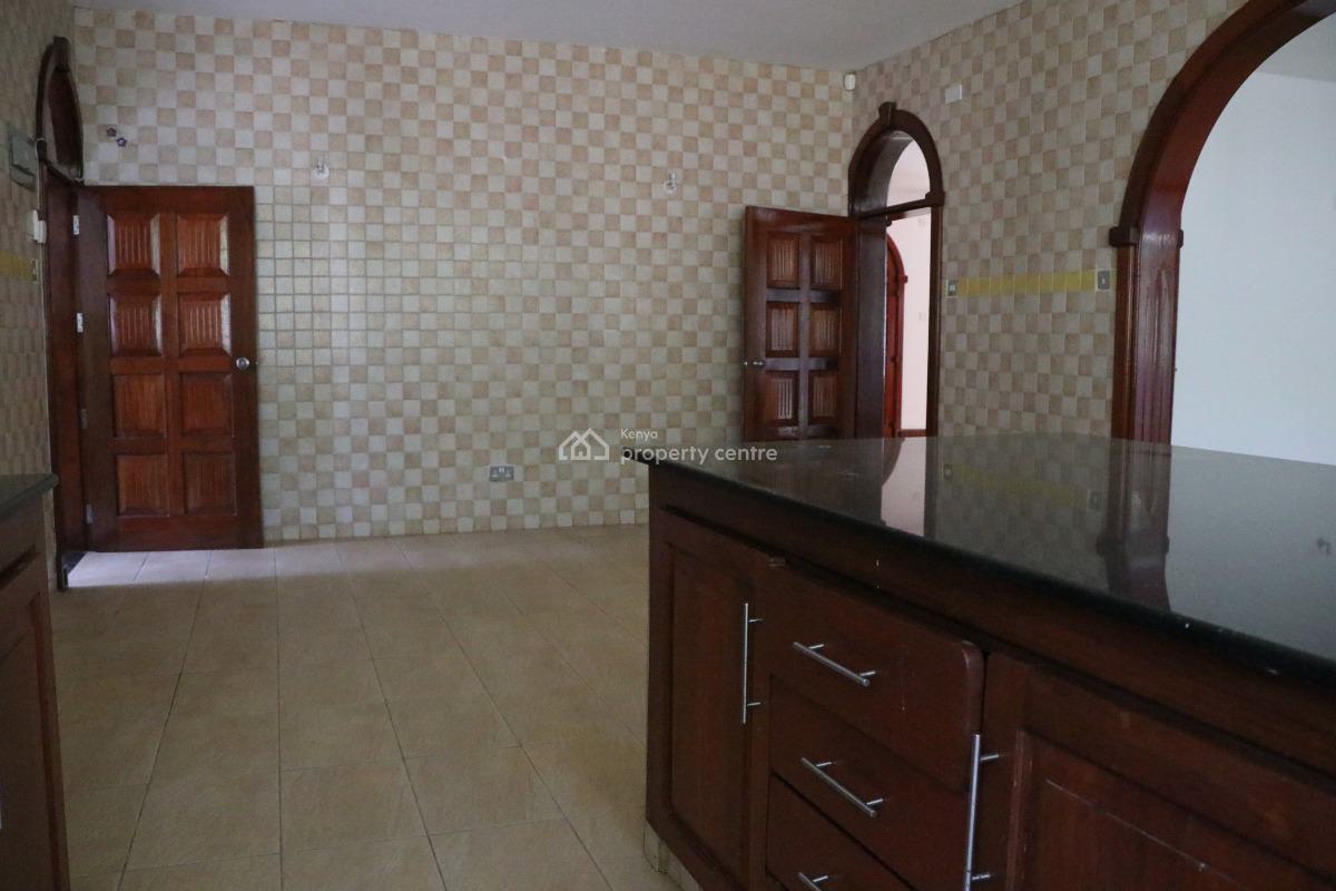 4 Bedroom Villa on Half Acre in Rosslyn, Rosslyn Lone Tree, Rosslyn, Westlands, Nairobi, Townhouse for Rent