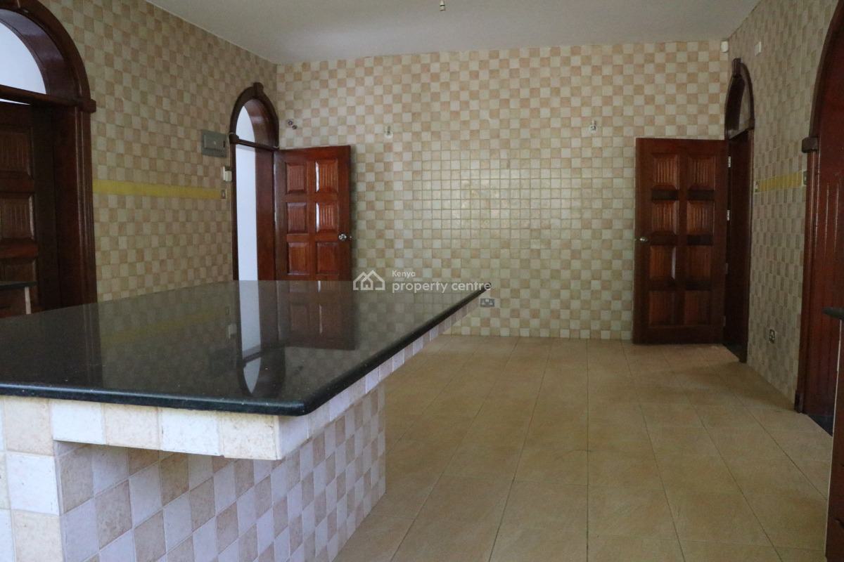 4 Bedroom Villa on Half Acre in Rosslyn, Rosslyn Lone Tree, Rosslyn, Westlands, Nairobi, Townhouse for Rent