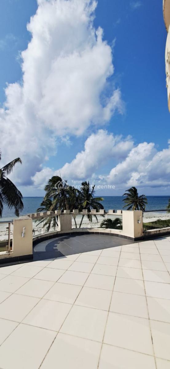 6 Bedrooms Executive Beach Mansion, Nyali, Mombasa, House for Sale