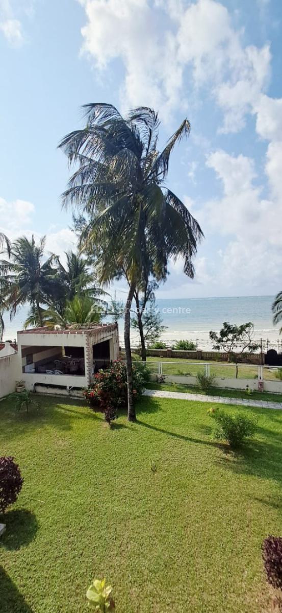 6 Bedrooms Executive Beach Mansion, Nyali, Mombasa, House for Sale