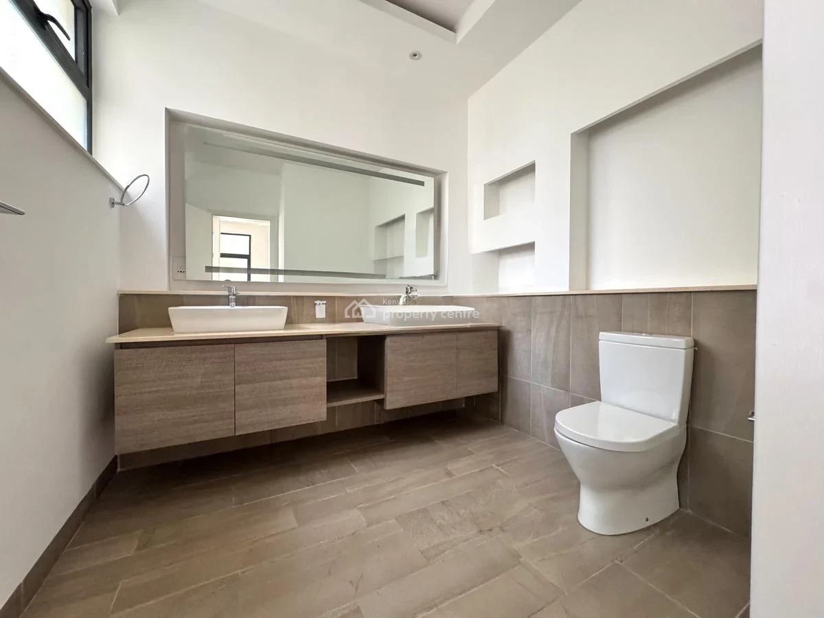 3 Bedroom Apartment All Ensuite Duplex in Riverside., Riverside, Westlands, Nairobi, Apartment for Rent