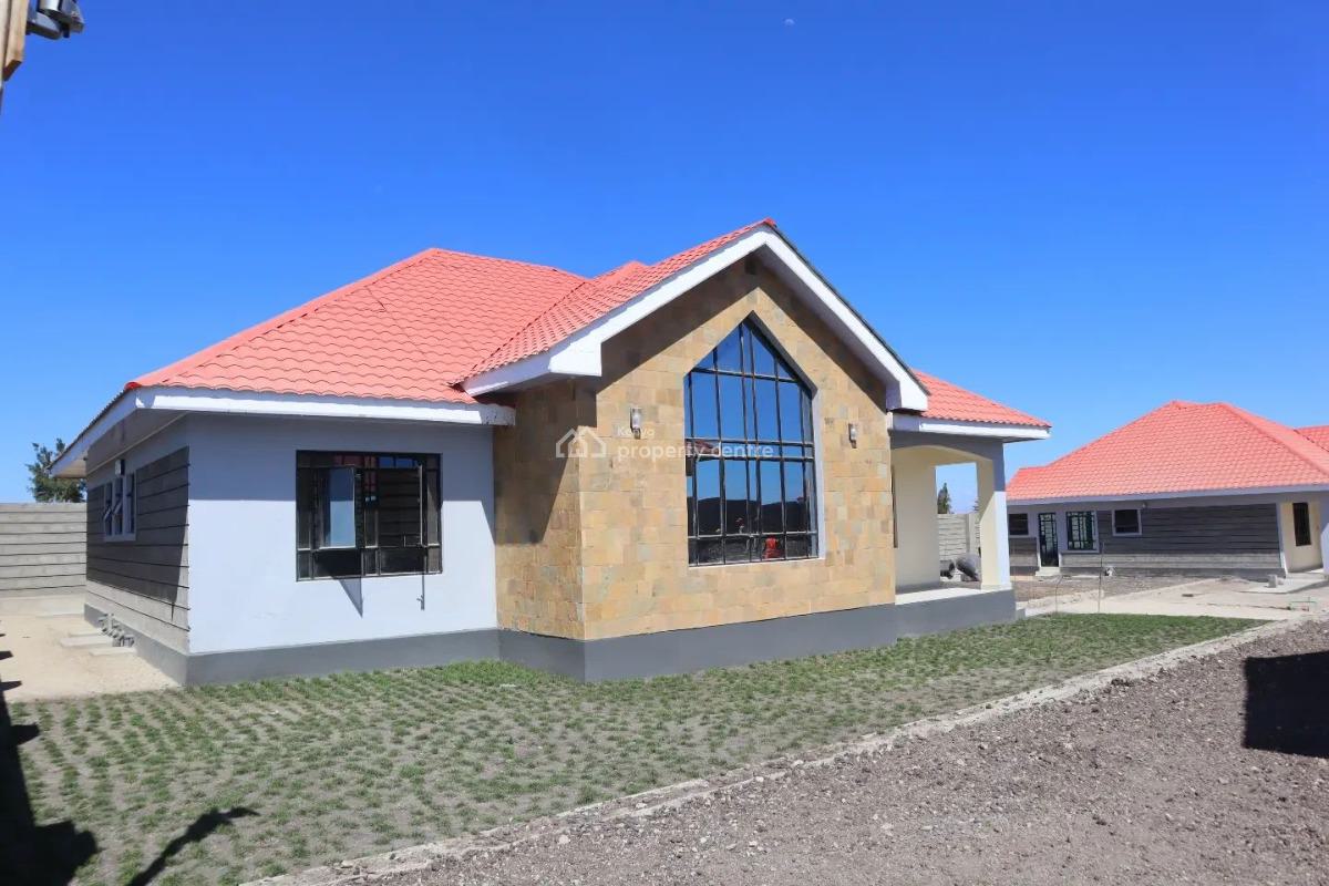 Modern 3-bedroom All-ensuite Bungalow with Dsq in Gated Community, Acacia, Kitengela, Kajiado, House for Sale