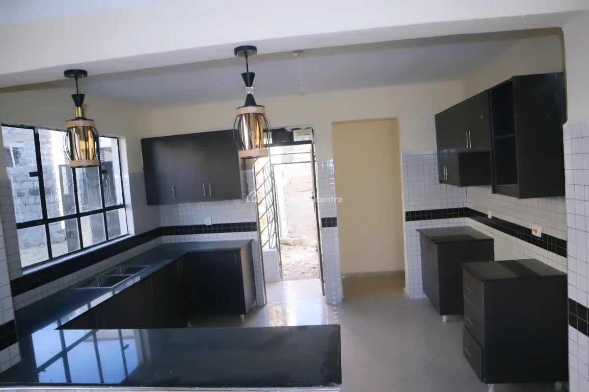 3-bedroom All Ensuite Flat Roof Bungalow in Gated Community, Kitengela, Kajiado, House for Sale