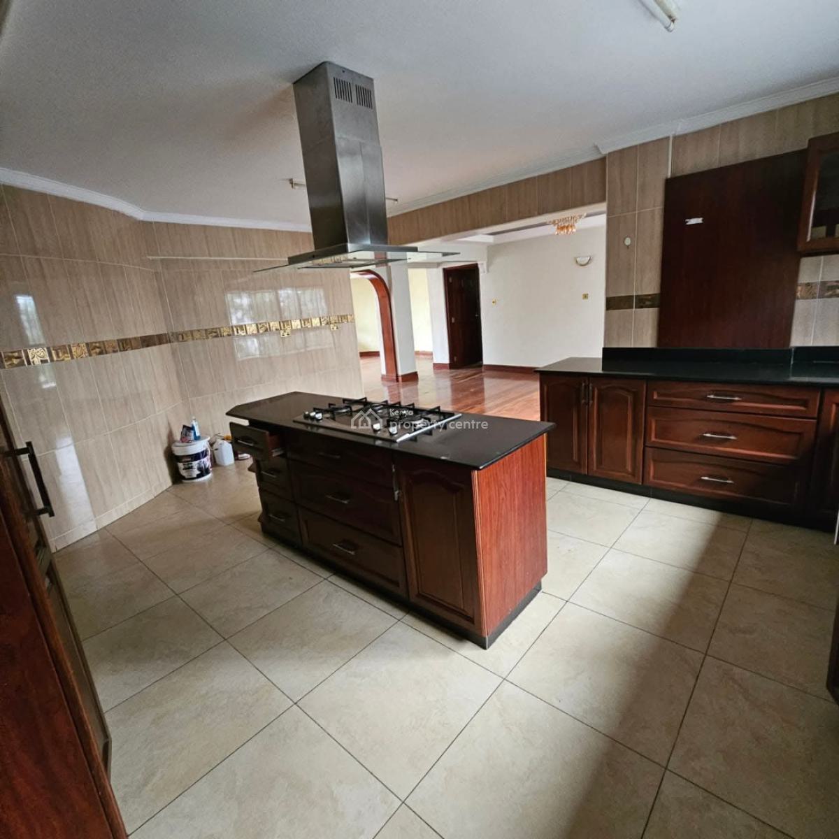 Luxurious 4 Bedroom Plus Dsq Penthouse Apartment in, Lavington, Lavington, Nairobi, Apartment for Rent